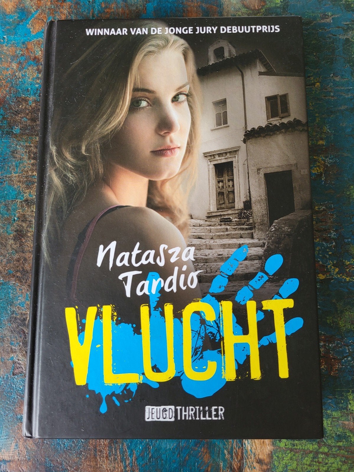 Vlucht - Natasza Tardio (Jeugdthriller), Boeken, Ophalen, Zo goed als nieuw, Natasza Tardio, Nederland