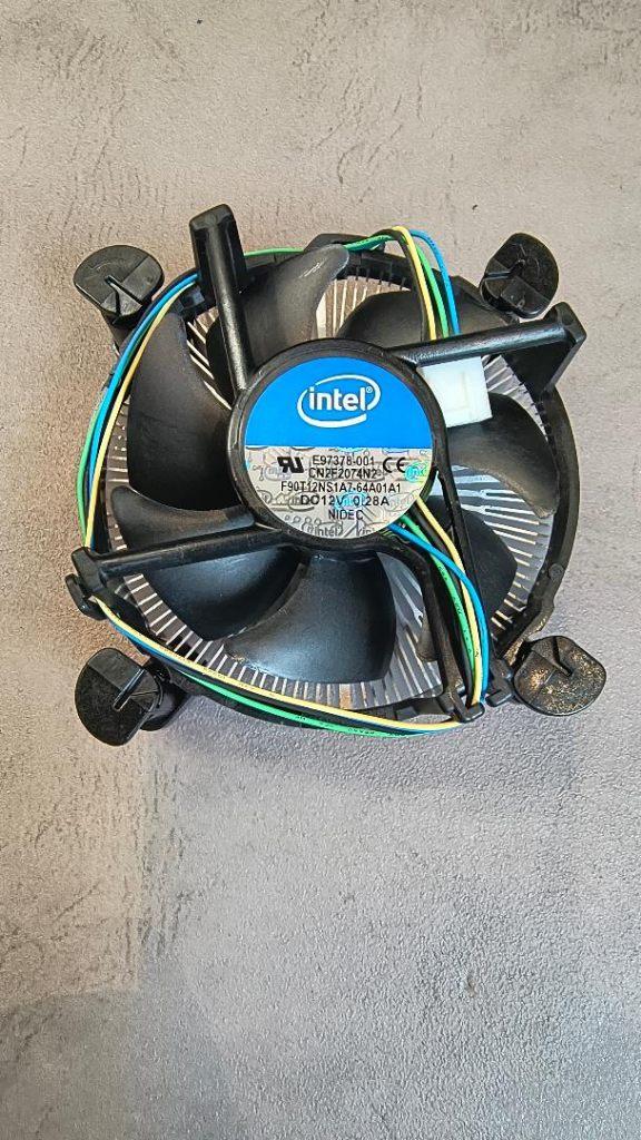 Intel cooler e97378-001 voor i7, Ophalen of Verzenden, Nieuw, Luchtkoeling