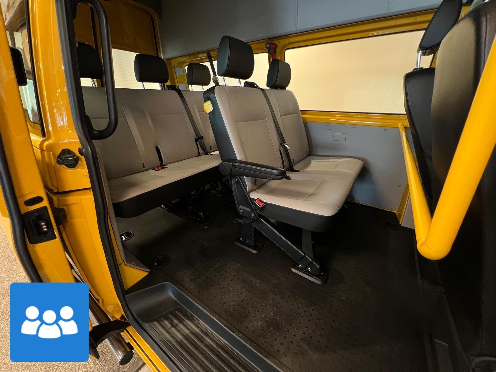 Volkswagen Transporter L2H3 Personenbus / Buurtbus 7-pers., Auto's, Voorwielaandrijving, Gebruikt, Euro 6, 255 €/maand
