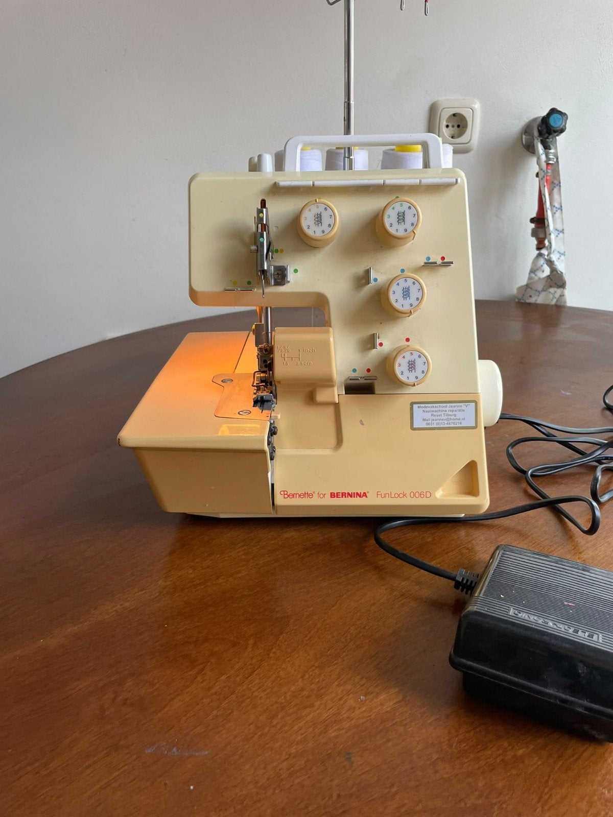 Bernina Bernette Funlock 006D, Ophalen of Verzenden, Lockmachine, Bernina