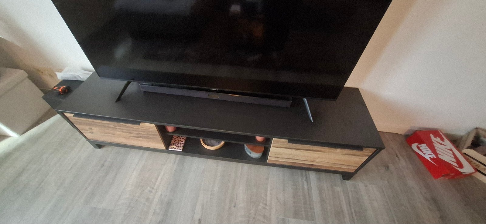 tv meubel Luc, Ophalen