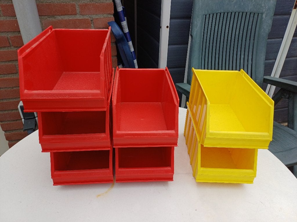 Partij magazijnbakken stapelbaar, 240*145*125 MM (LxBxH), Doe-het-zelf en Verbouw, Kratten en Dozen, Ophalen, Gebruikt, Minder dan 50 cm