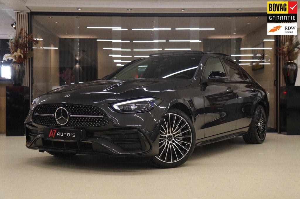 Mercedes-Benz C-klasse 300 E AMG Line / PANO/HUD/CARPLAY/SFE, Automaat, Euro 6, 4 cilinders, 167 km/l