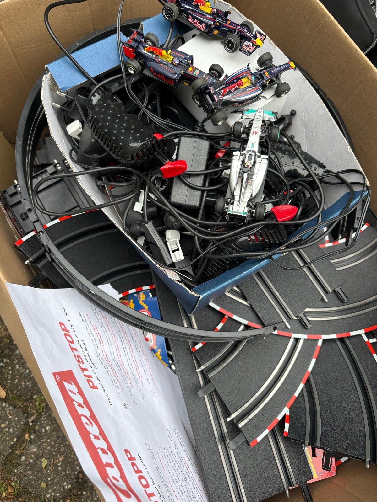 Carrera Racebaan met Pitstop en Formule 1 auto's, Zelf te bouwen, Carrera, Ophalen of Verzenden, Elektrisch