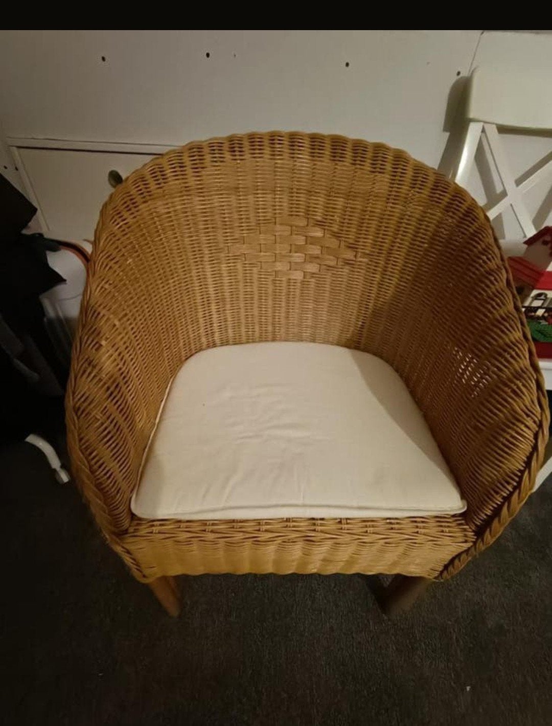Rieten stoel, Huis en Inrichting, Stoelen, Ophalen, Zo goed als nieuw, Bruin, Eén