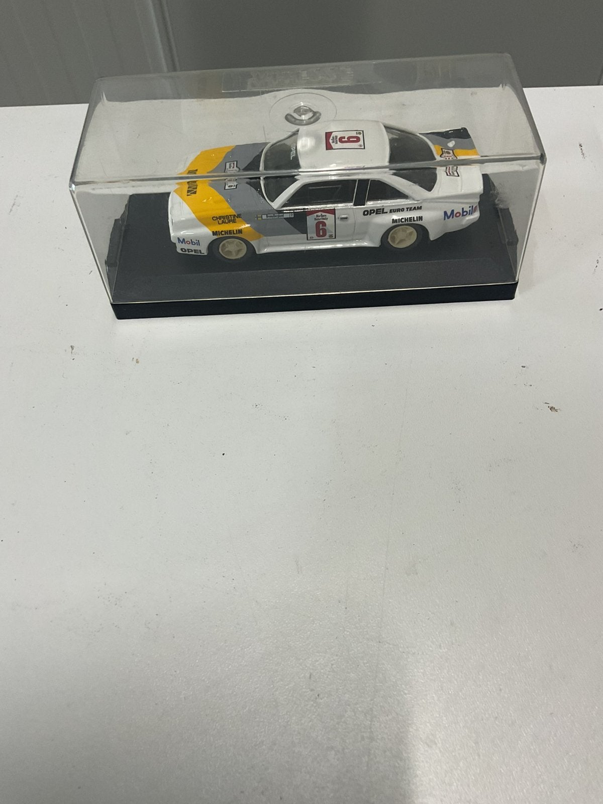 Opel Manta 400 Rally nieuw in vitrine showcase van Vitesse, Ophalen, Nieuw, Auto