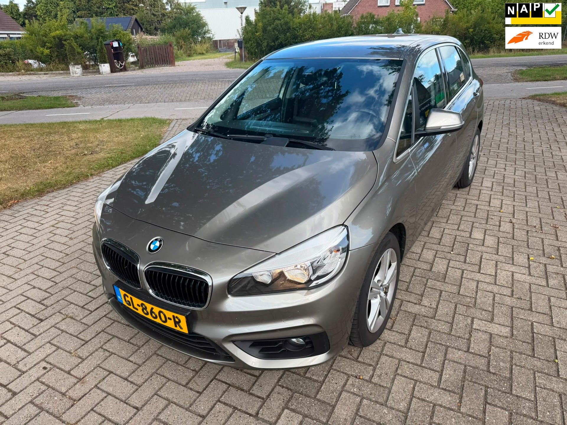 BMW 2-serie Active Tourer 218d Essential navi clima, Auto's, Voorwielaandrijving, Dealer onderhouden, Euro 6, 150 pk