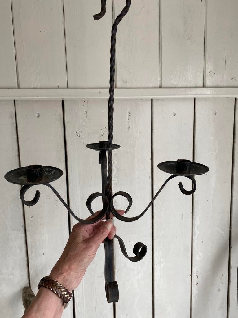 Oude kandelaar kroonluchter smeedijzer, Antiek en Kunst, Ophalen of Verzenden, Koper of Brons