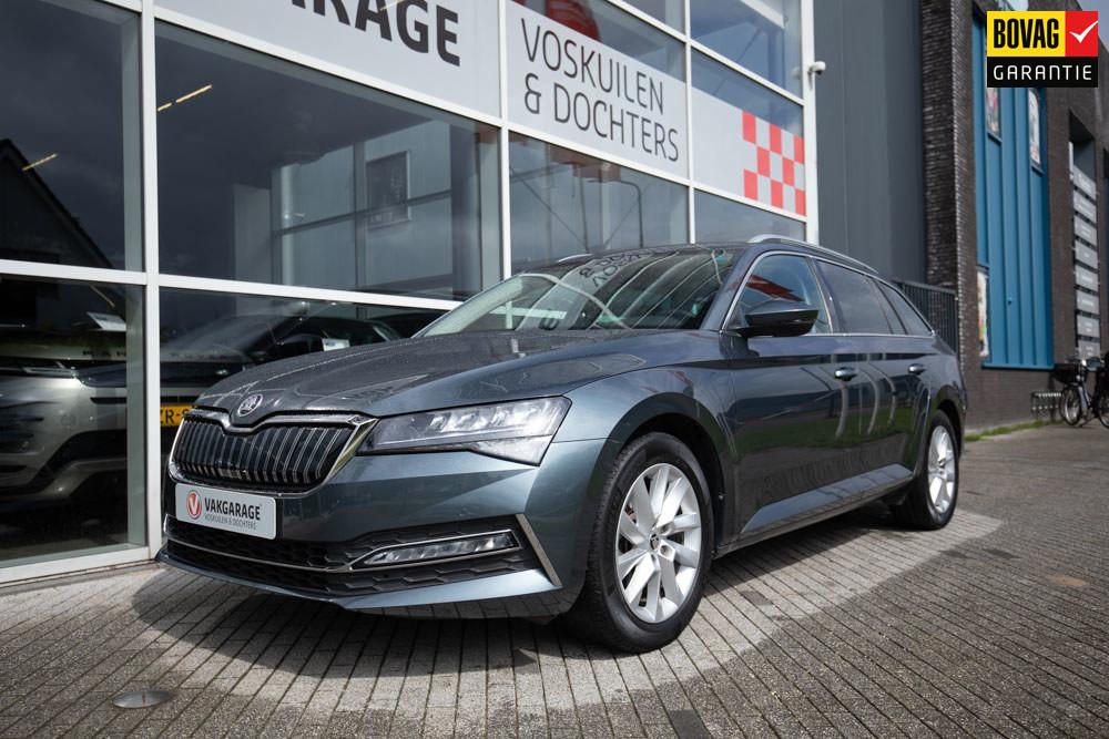 Skoda Superb Combi 1.4 TSI iV Business Edition | PHEV | Adap, Auto's, Skoda, 12 maanden, Stof, Gebruikt, 4 cilinders