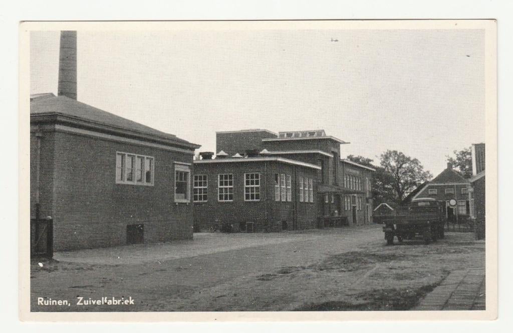 Ruinen - Zuivelfabriek, Verzamelen, Ansichtkaarten | Nederland, Verzenden, 1940 tot 1960, Ongelopen, Drenthe