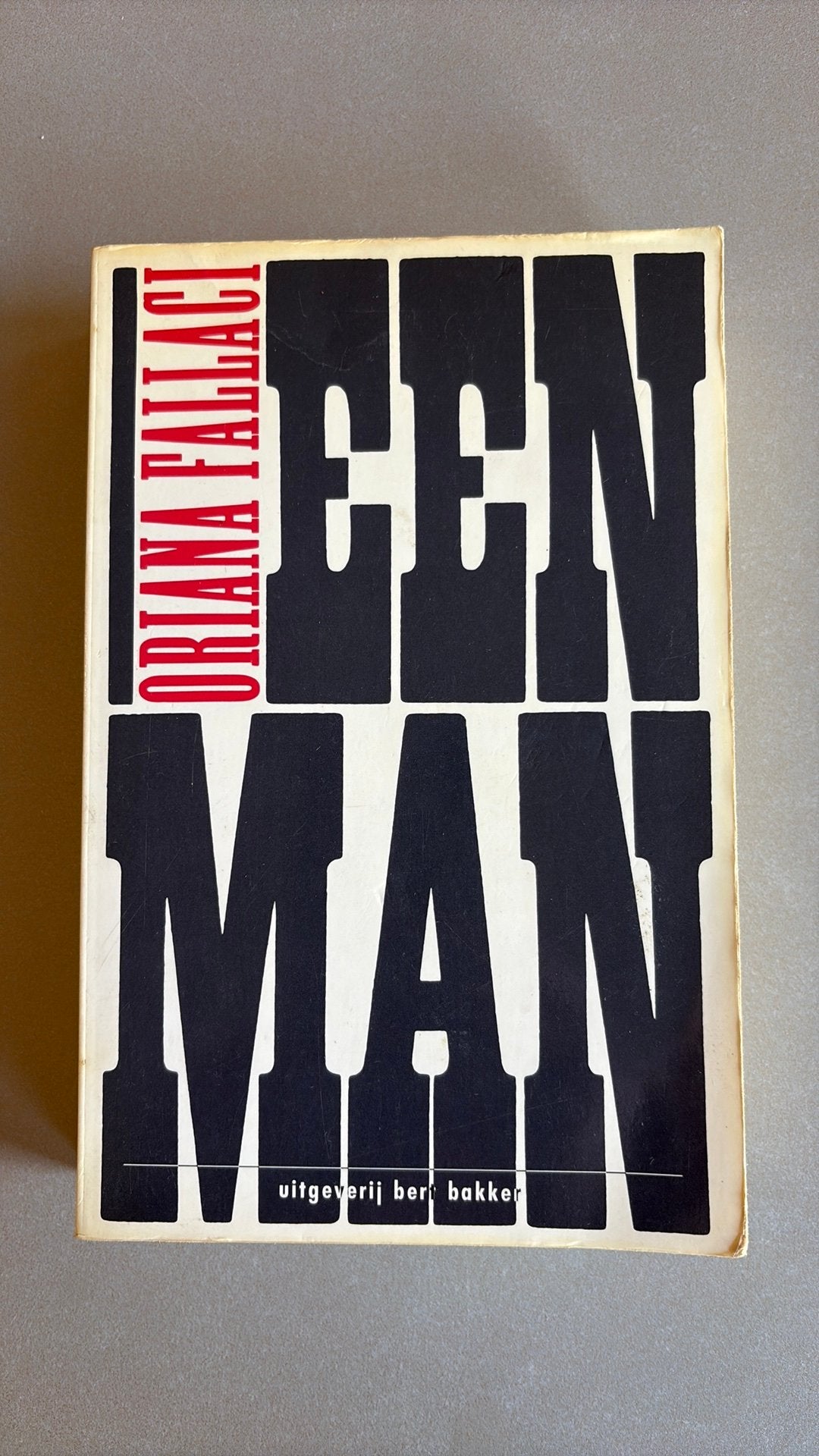 Oriana Fallaci / Een man, Ophalen of Verzenden, Gelezen
