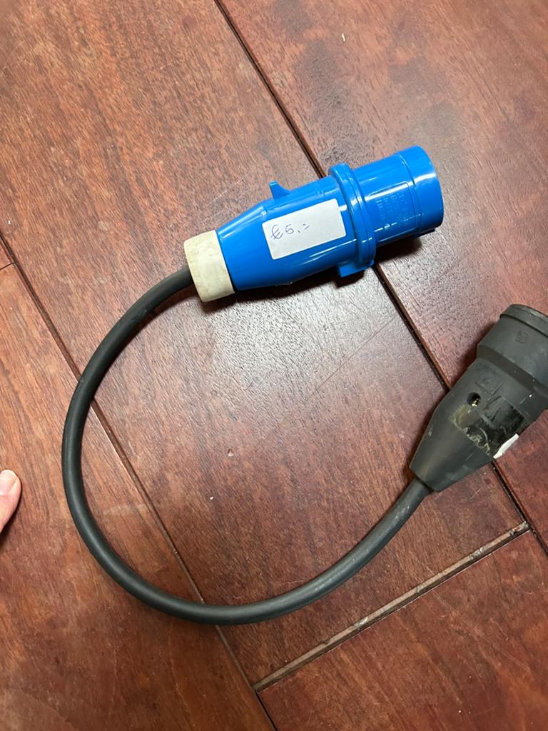 Korte kabel, Ophalen, Zo goed als nieuw