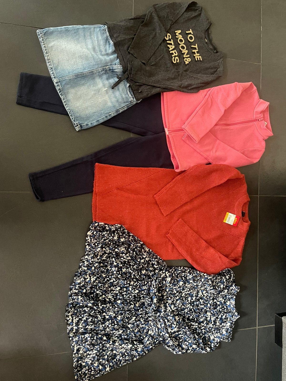 Setje kleren meisjes 122, Ophalen of Verzenden, Zo goed als nieuw, Overige maten