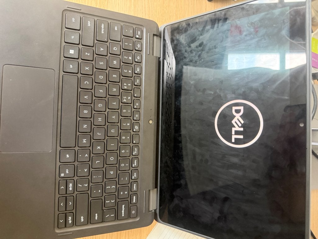 Dell lattitude laptop touchscreen 11,6”, Ophalen, Gebruikt, 2 tot 3 Ghz, Qwerty