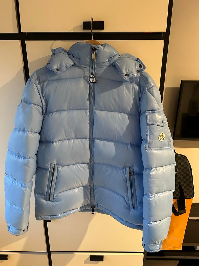 Moncler Maya Winterjas Heren - Lichtblauw, Kleding | Heren, Ophalen, Zo goed als nieuw, Maat 56/58 (XL), Blauw