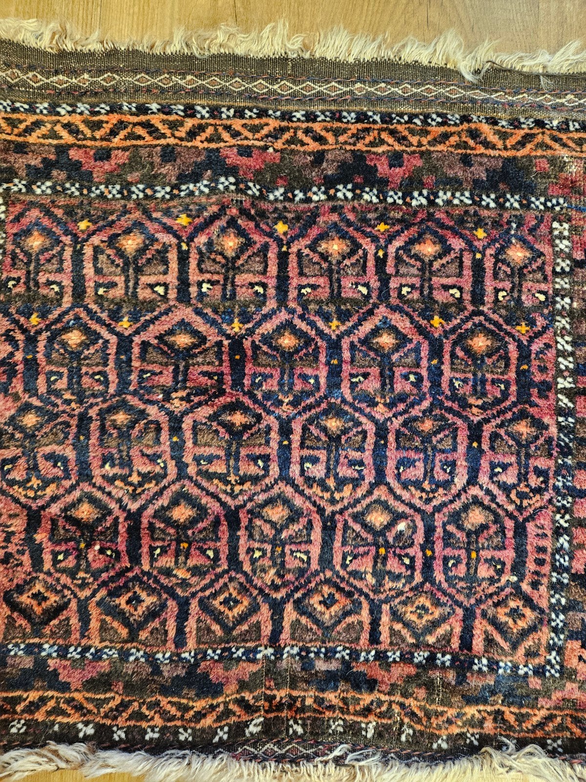 Vintage handgeknoopt perzisch tapijt beloutch 60x60, Info@SlatsAntiek.nl, Tweedehands, 50 tot 100 cm, Perzisch