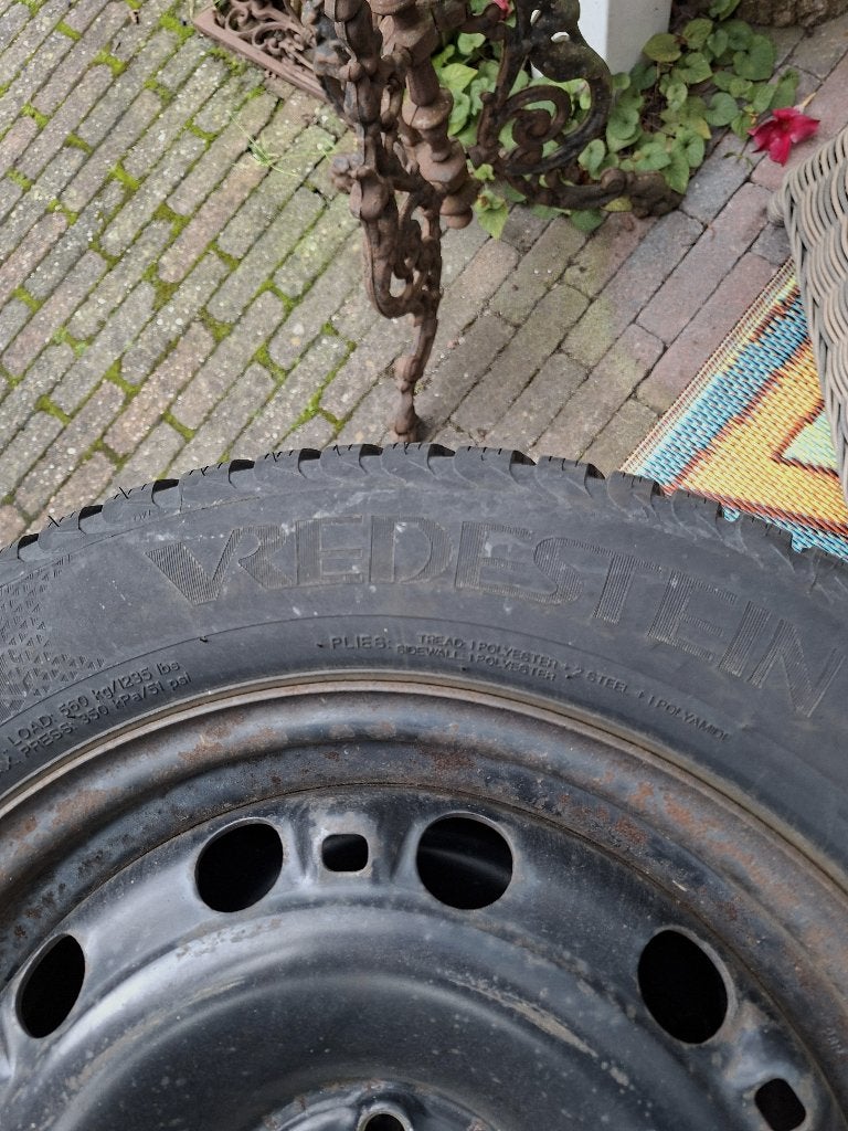 Winterbanden met velg, Ophalen, Gebruikt, 15 inch, Banden en Velgen