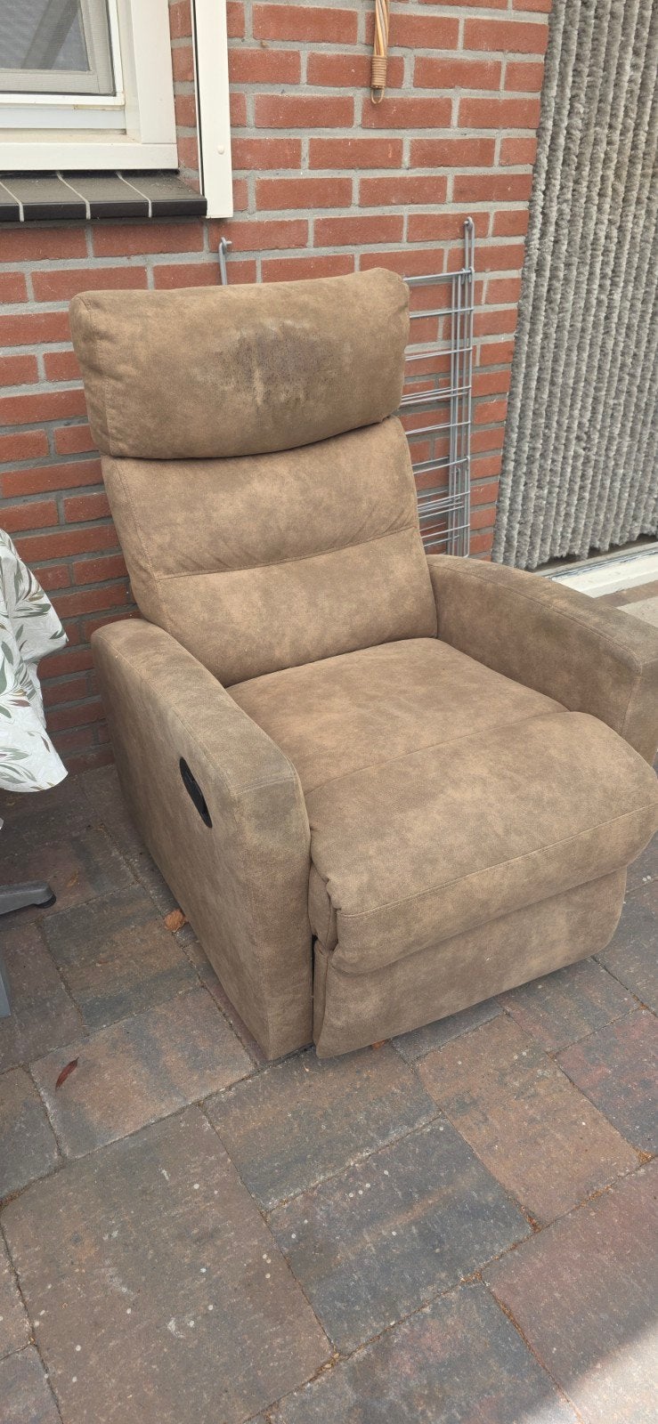 Relaxfauteuil gratis afhalen, Huis en Inrichting, Ophalen, Gebruikt, Modern comfort, 75 tot 100 cm