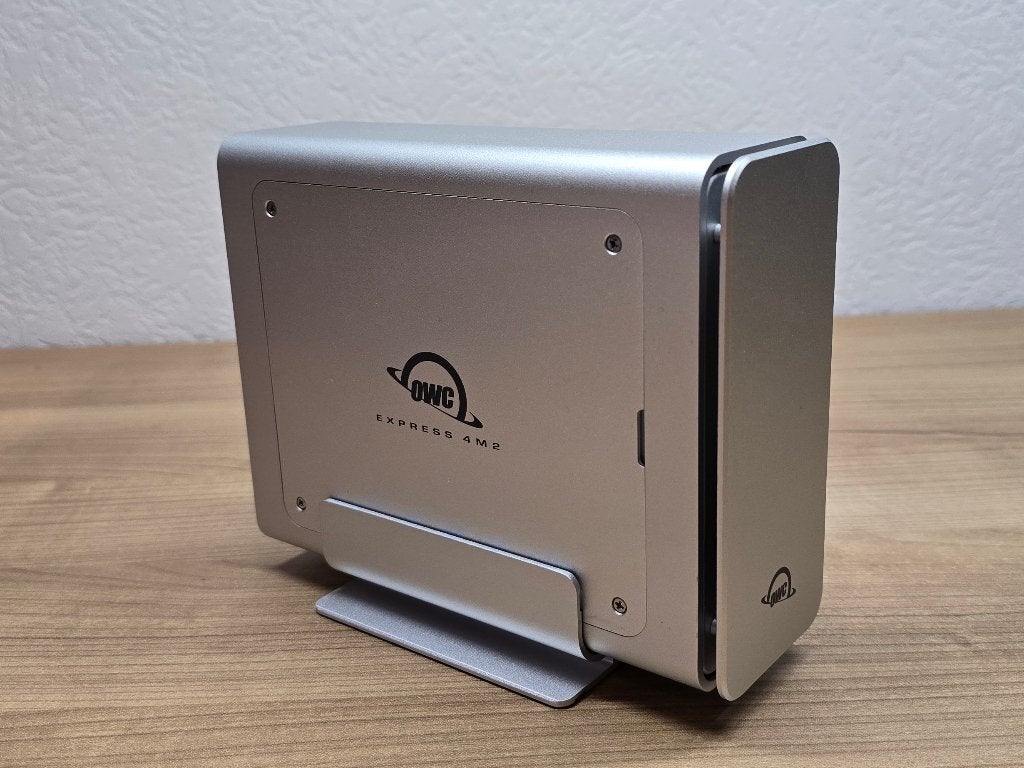 OWC Express 4M2 USB4 NVMe M.2 SSD Behuizing, Computers en Software, Harde schijven, SSD, OWC, Ophalen of Verzenden, Desktop