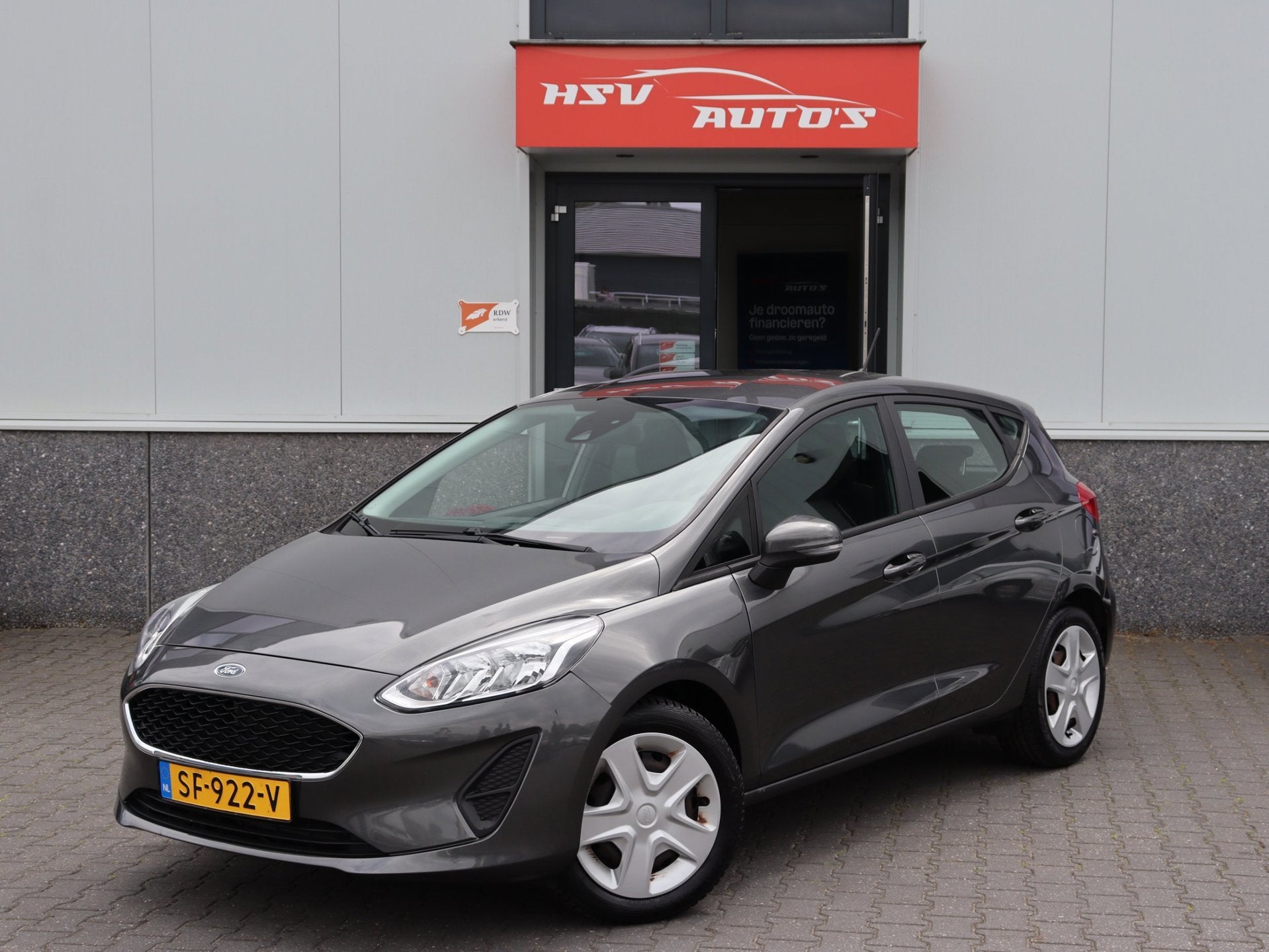 Ford Fiesta 1.1 Trend navi 4-deurs *143.000km*, Auto's, Voorwielaandrijving, Navigatiesysteem, 23 km/l, Origineel Nederlands