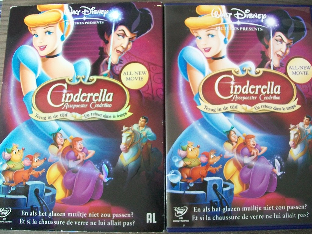 Walt Disney CINDERELLA Terug in de Tijd + sleeve nieuw 1disc, Tekenfilm, Verzenden, Nederlands, Nederlands
