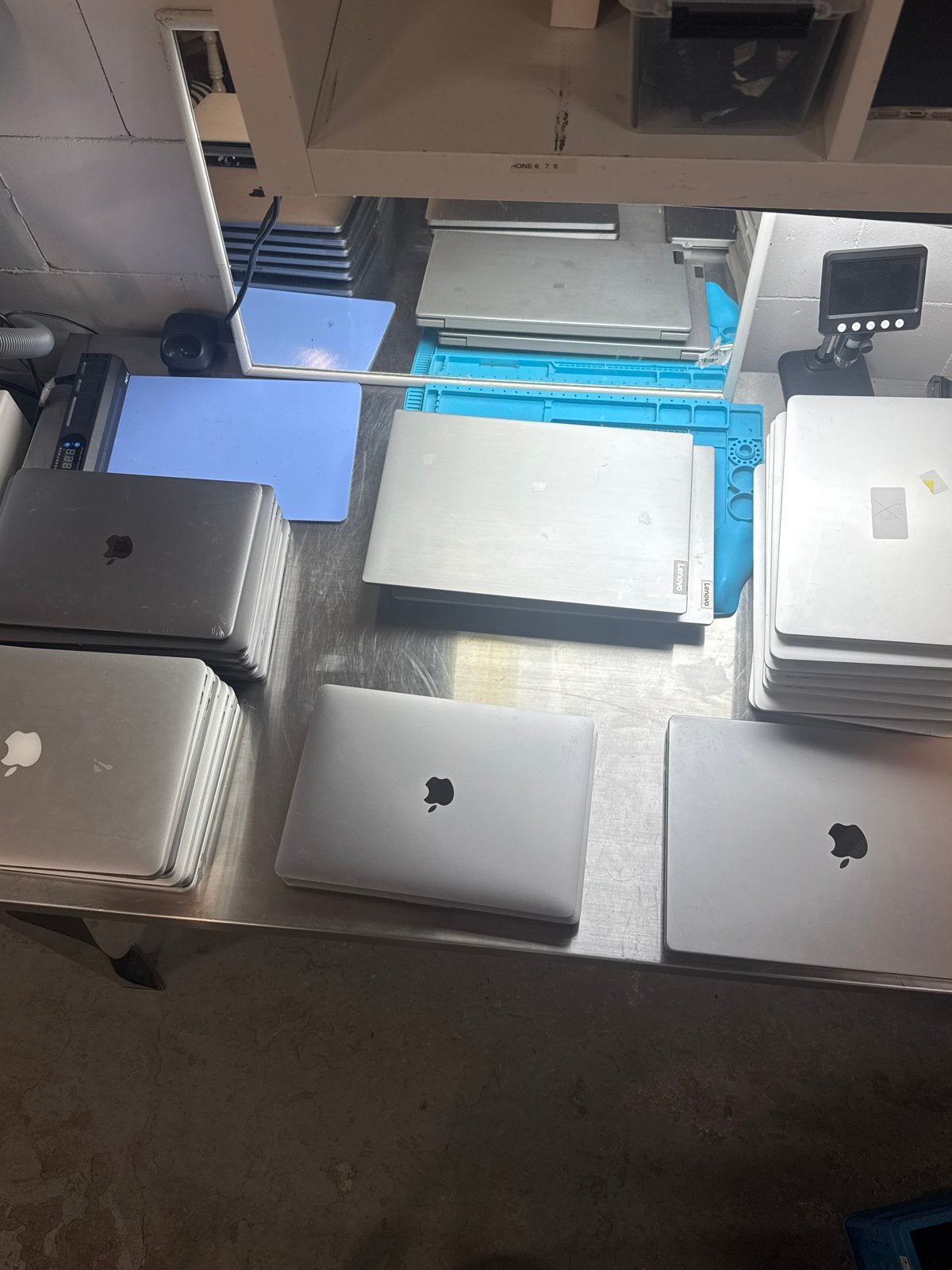 Partij MacBooks en Lenovo laptops (2015-2022) - Defect/Werke, Computers en Software, Ophalen of Verzenden, Niet werkend, MacBook