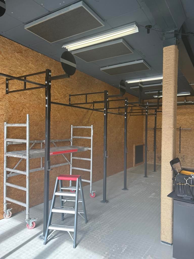 Wall Mount Pull-up Rack met Targets van POWERCAGE, Ophalen, Zo goed als nieuw