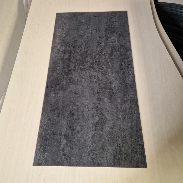 Restpartij 10 m2-Plak PVC Prosol Designvloer. Zwart, Ophalen, Prosol GMBH, Zwart, Nieuw