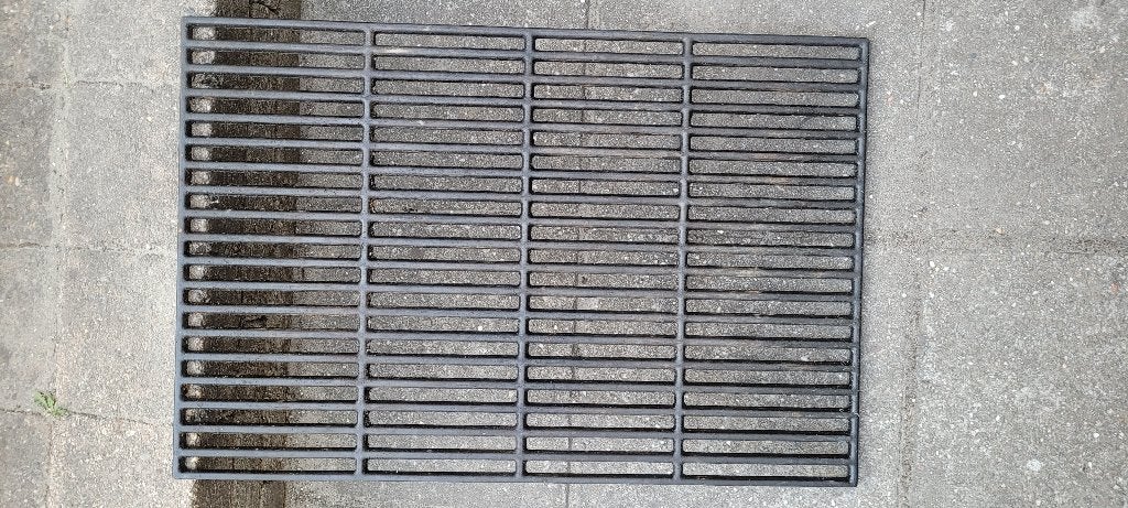 Gietijzeren Barbecuerooster (60x40 cm) – 2x gebruikt!, Tuin en Terras, Ophalen of Verzenden, Zo goed als nieuw
