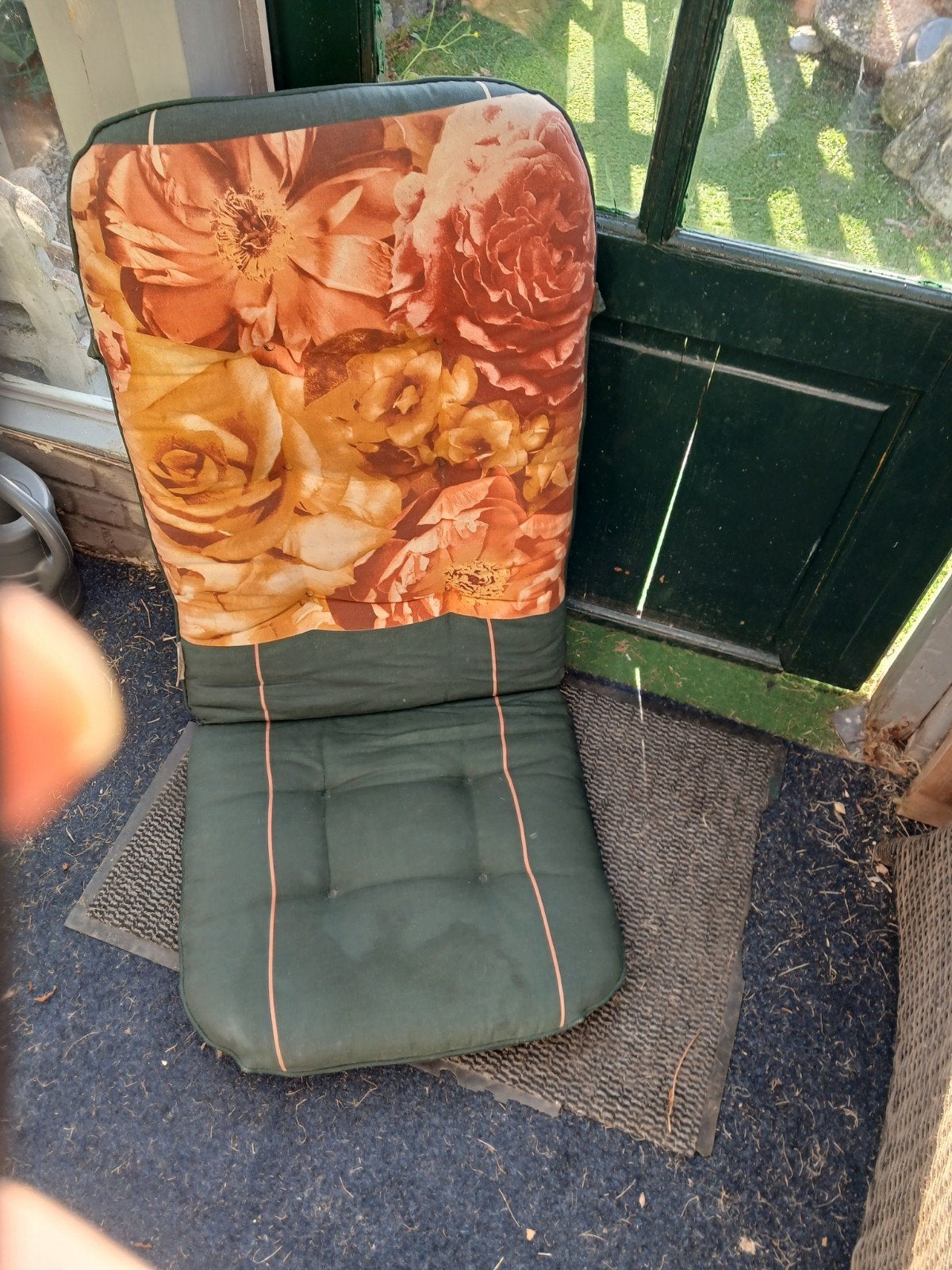 Comfortabel stoelkussen met bloemenprint  4stuksd, Huis en Inrichting, Stoelen, Gebruikt, Overige kleuren, Ophalen of Verzenden