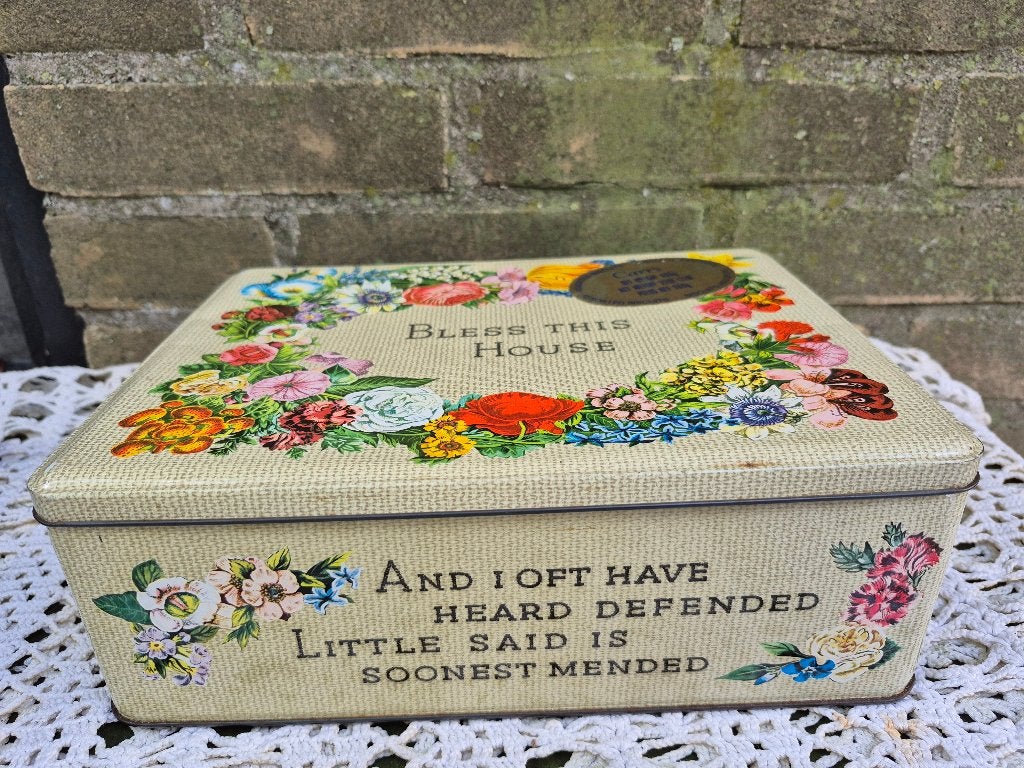 Vintage blikken doos 'Bless This House' met bloemmotief, Vintage, Gebruikt, Meerkleurig, Ophalen of Verzenden