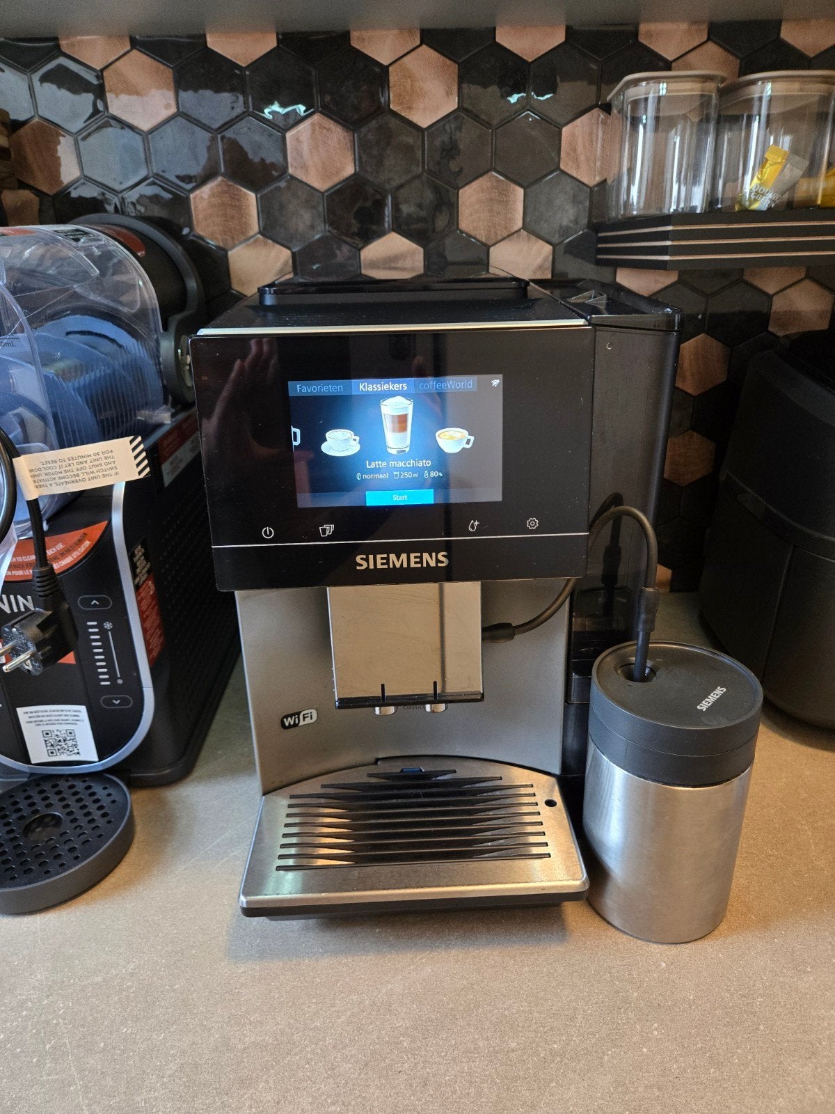 Siemens EQ.700 Classic Volautomatische Espressomachine, Witgoed en Apparatuur, Ophalen, Koffiemachine, Koffiebonen, Zo goed als nieuw