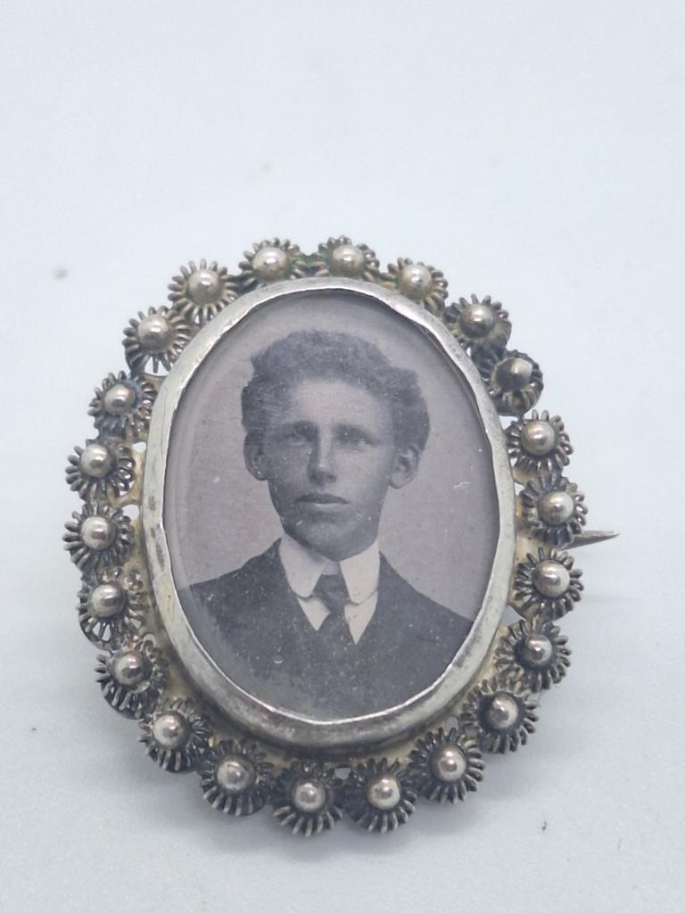 Antieke 925 Zilveren Foto Broche Rouwsieraad - 2.9x2.3 cm, Ophalen of Verzenden, Zilver, Broche