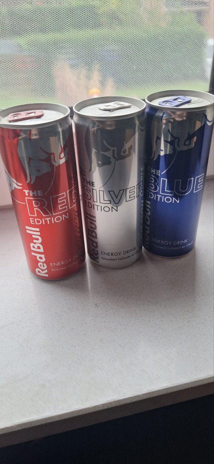collector's item 3 redbull blikjes, Ophalen, Nieuw