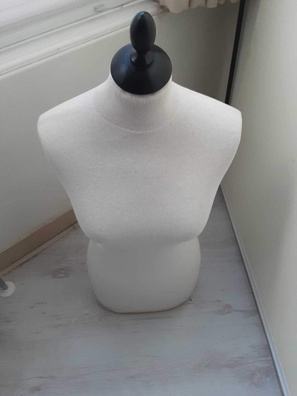Paspop/Buste voor kledingpresentatie of naaiwerk, Hobby en Vrije tijd, Ophalen, Gebruikt, Paspop