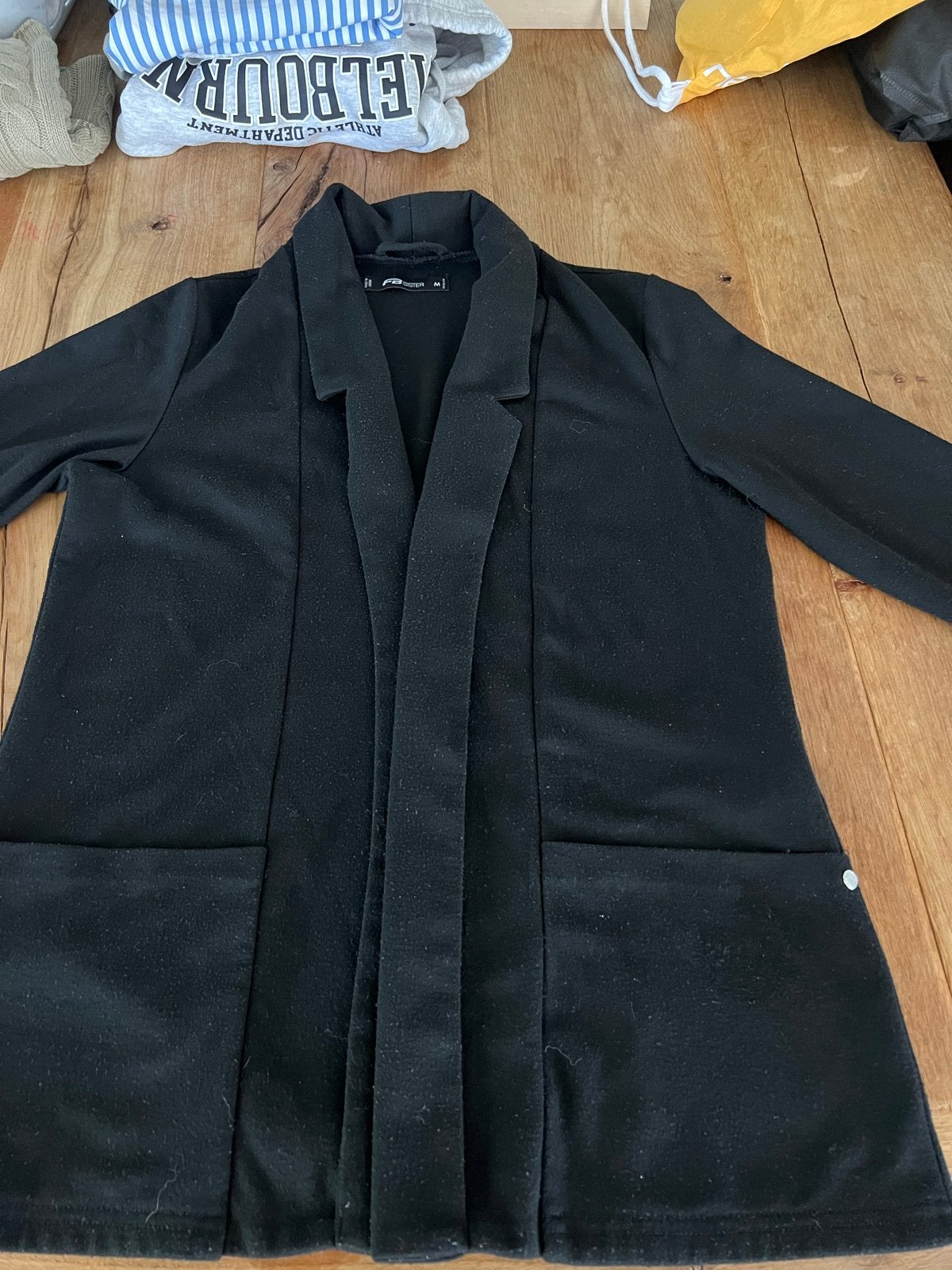 Zwart vest met zachte stof, Ophalen, Gedragen, Maat 38/40 (M), Zwart