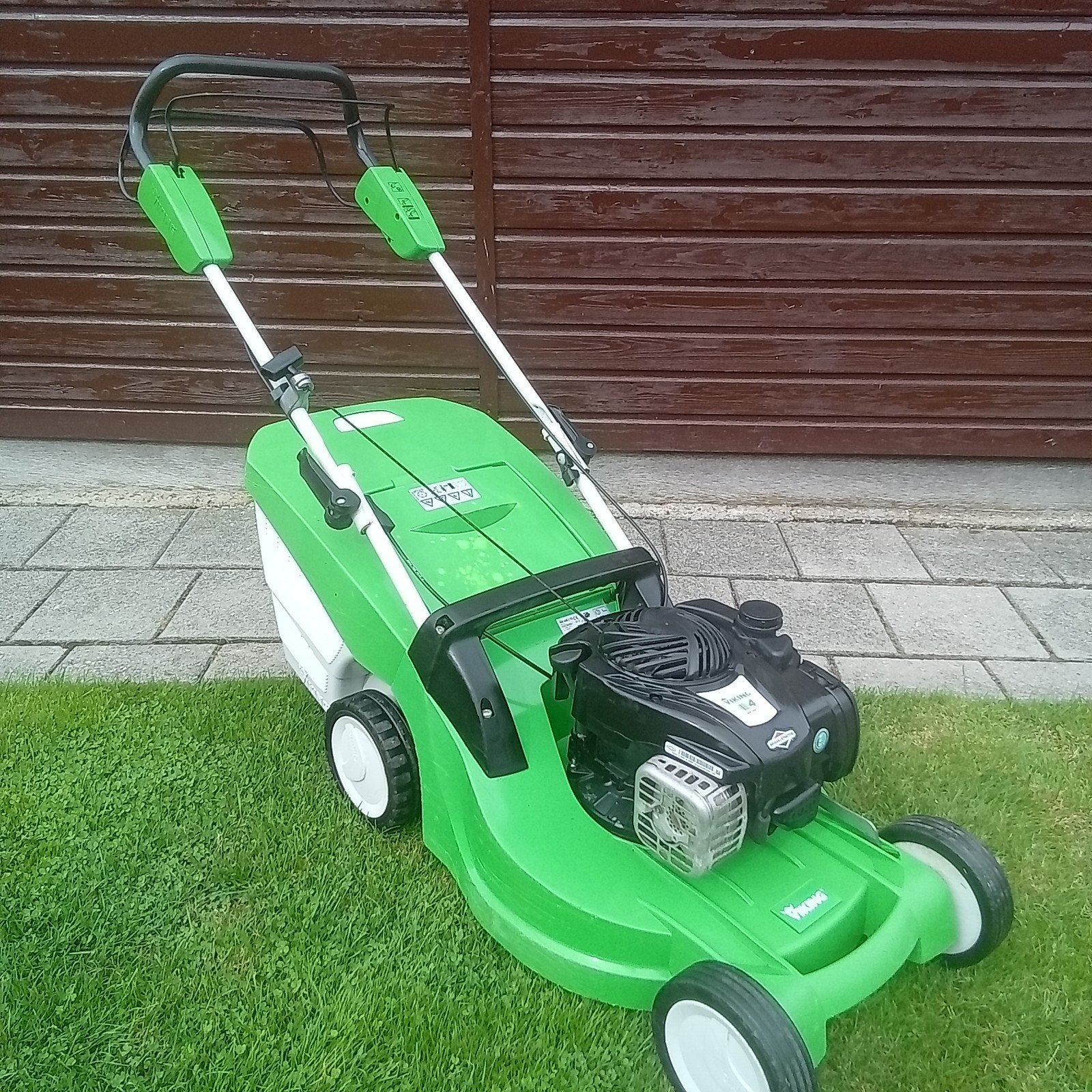 viking/sthil grasmaaier zelfrijdend Motormaaier, Ophalen, Cirkelmaaier, Opvangbak, Benzine-grasmaaier