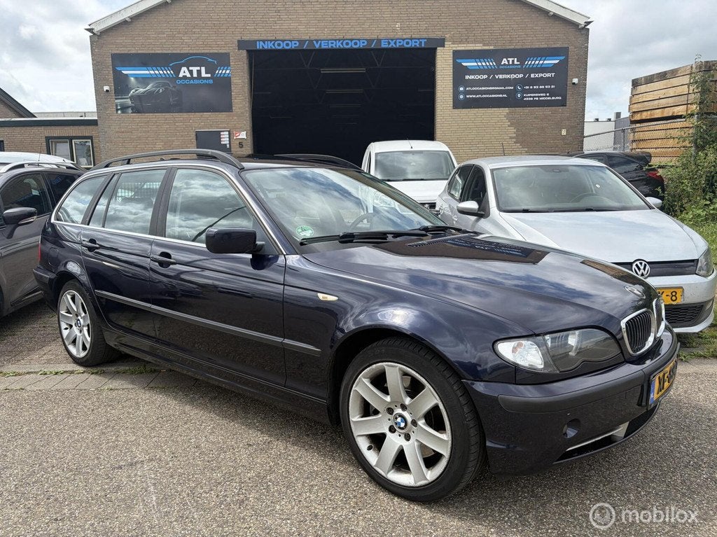 BMW 3-serie 330xi Special Executive! APK 2027 VOLL, Auto's, Automaat, 730 kg, Blauw, Vierwielaandrijving
