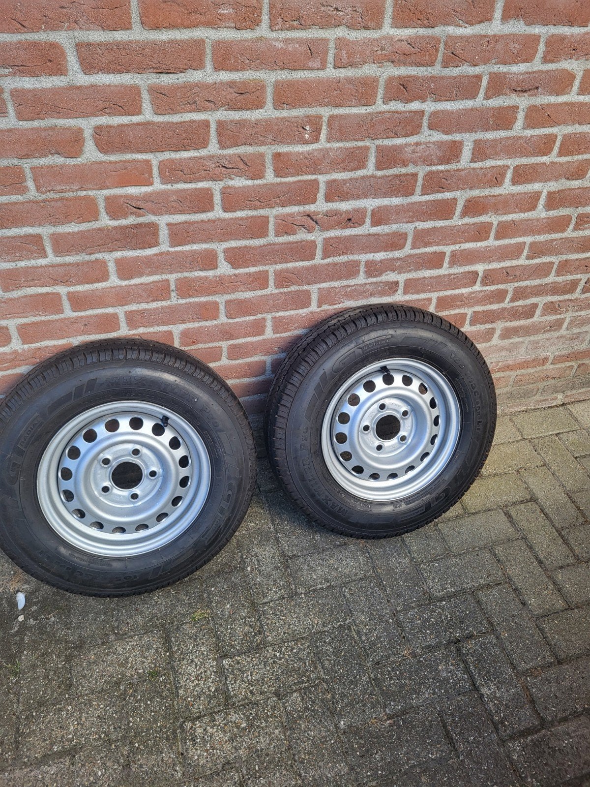 Set 165 R13  670 kg  aanhanger wielen., Gebruikt, 13 inch, Banden en Velgen, 165 mm