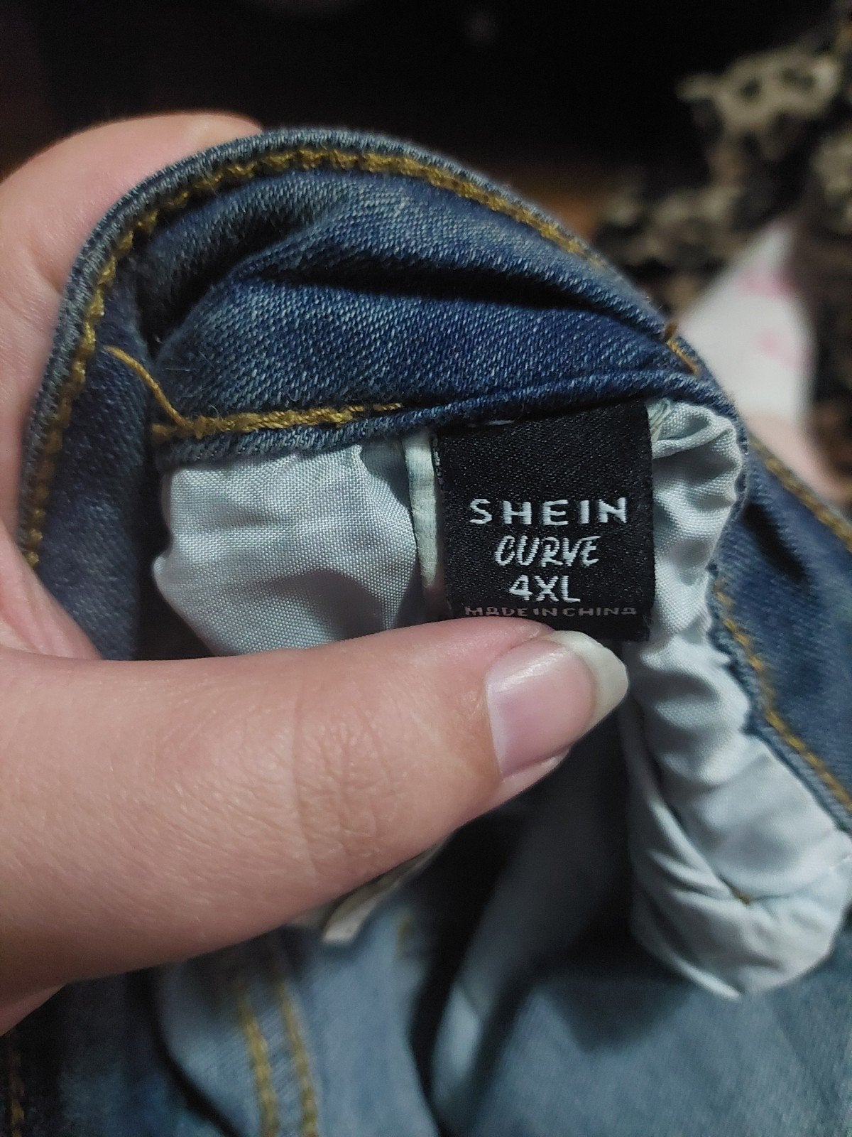 Spijkerbroek flared er is wel bandje die kapot is maat 4xl, Ophalen, Overige merken