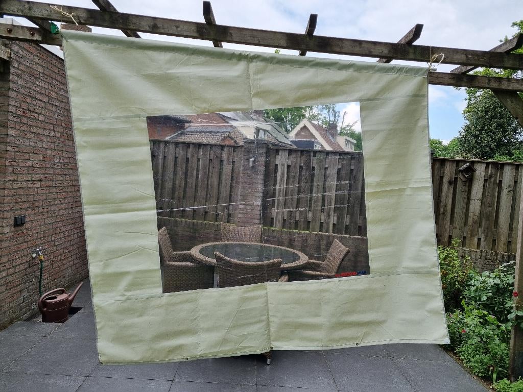 luifel zijschermen, Ophalen, Zo goed als nieuw