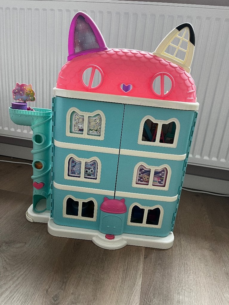 Gabby poppenhuis, Kinderen en Baby's, Speelgoed | Poppenhuizen, Ophalen, Gebruikt, Poppenhuis