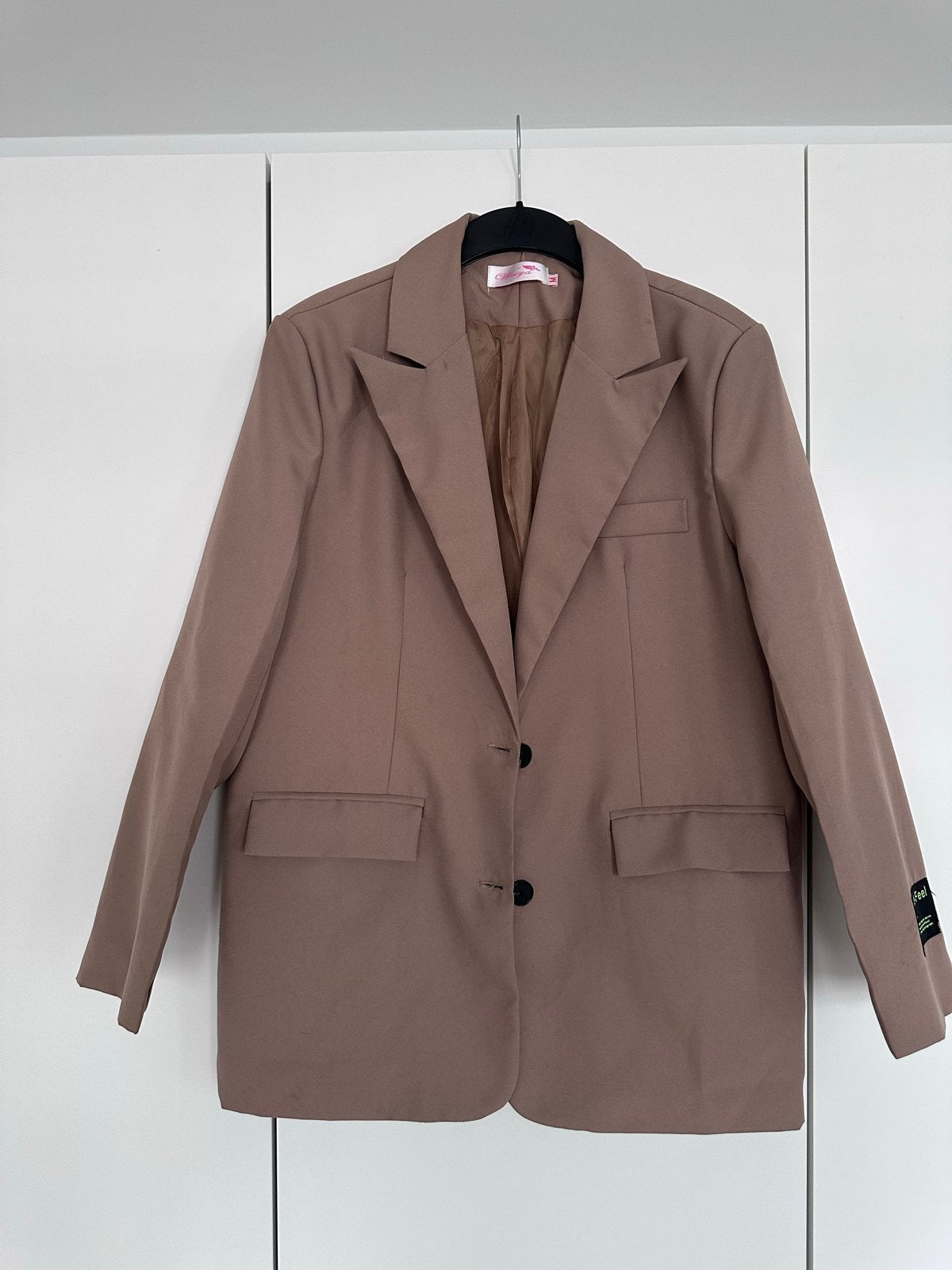 Nieuwe dames blazer maat M, Maat 38/40 (M), Beige, Nieuw, Ophalen of Verzenden