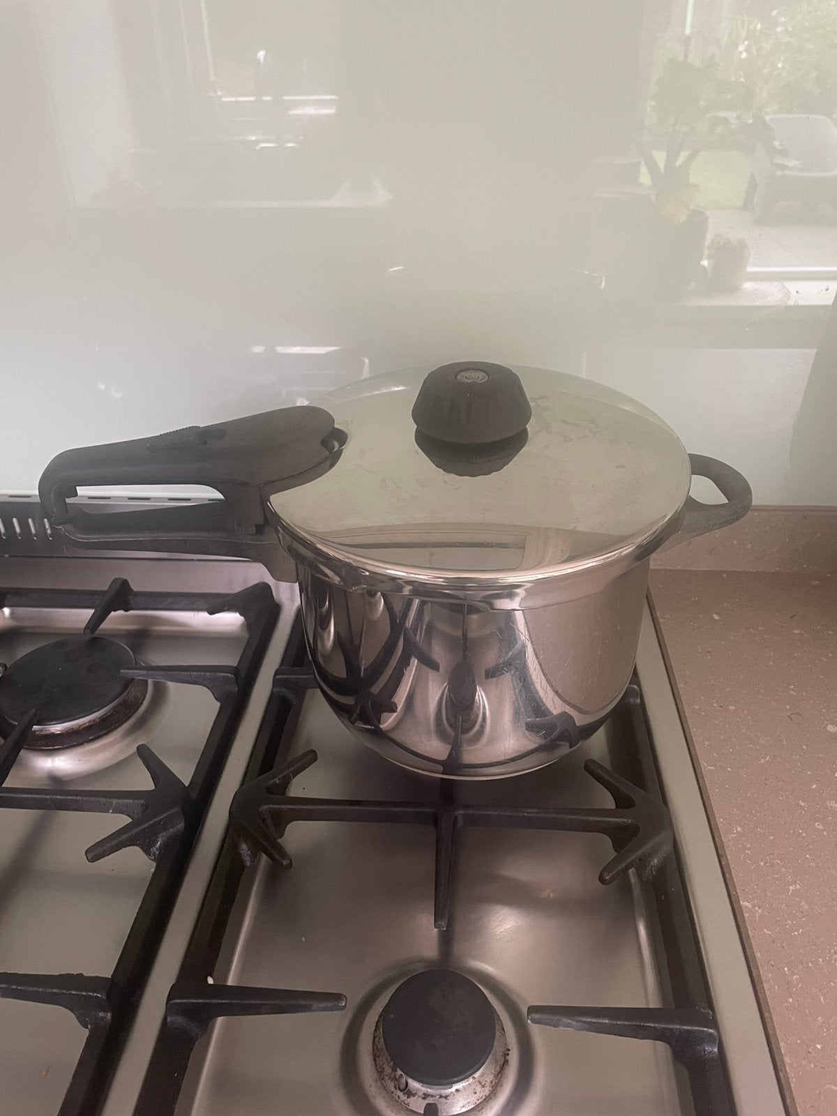 Fissler vitavit snelkookpan 6ltr, Ophalen of Verzenden, Zo goed als nieuw, Rvs