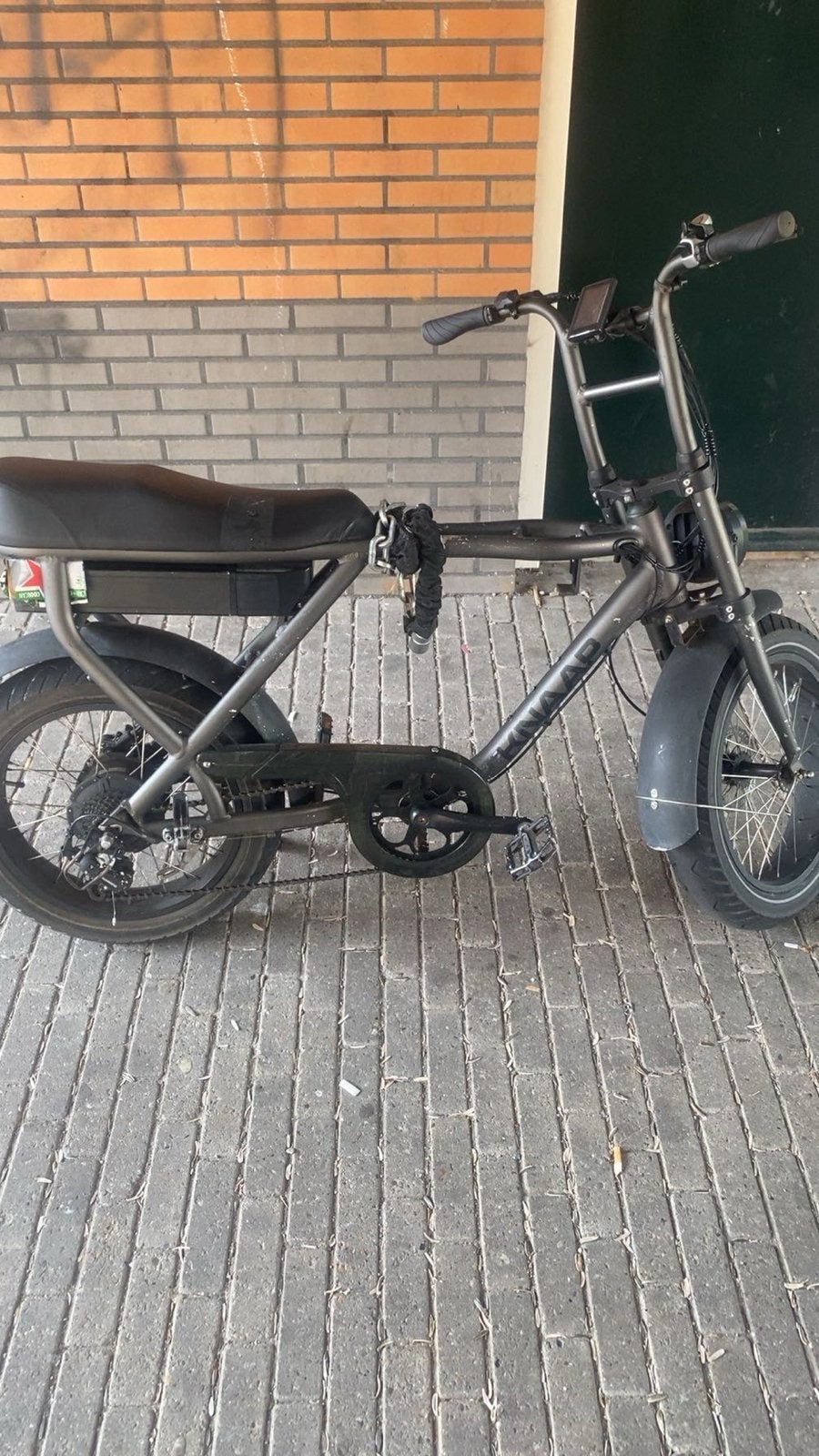 Knaap ams te koop, Zo goed als nieuw, 51 tot 55 cm, 30 tot 50 km per accu, Ophalen