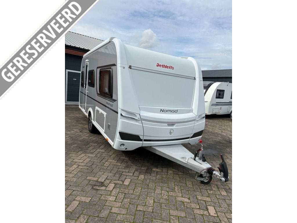 Dethleffs Nomad 460 EL, bj.2023 Mover, luifel! TOPSTAAT!!!, Standaardzit, Bedrijf, Dethleffs, 2 aparte bedden