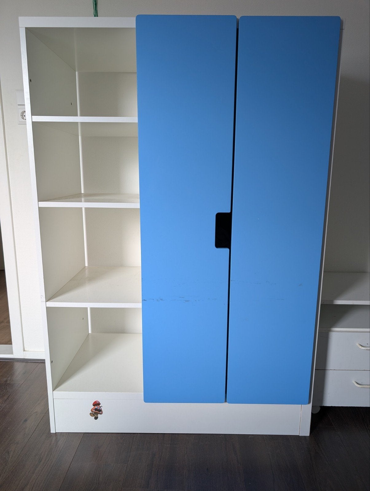 3 x diverse Ikea kastjes met blauwe deurtjes, Ophalen, Gebruikt, Overige materialen, Ikea