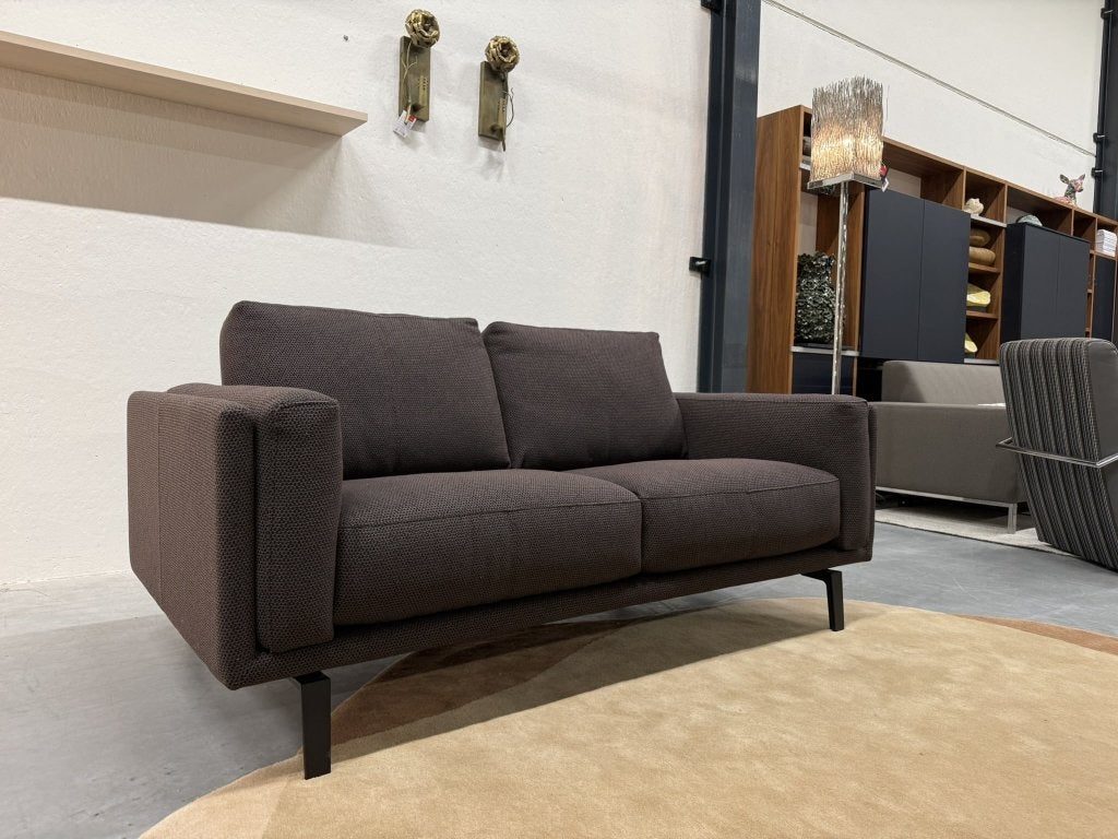 Nieuw Leolux Bellice 2 Zits Bank Tiempo stof bruin, Leolux, Info@leolux.nl, 150 tot 200 cm, 75 tot 100 cm