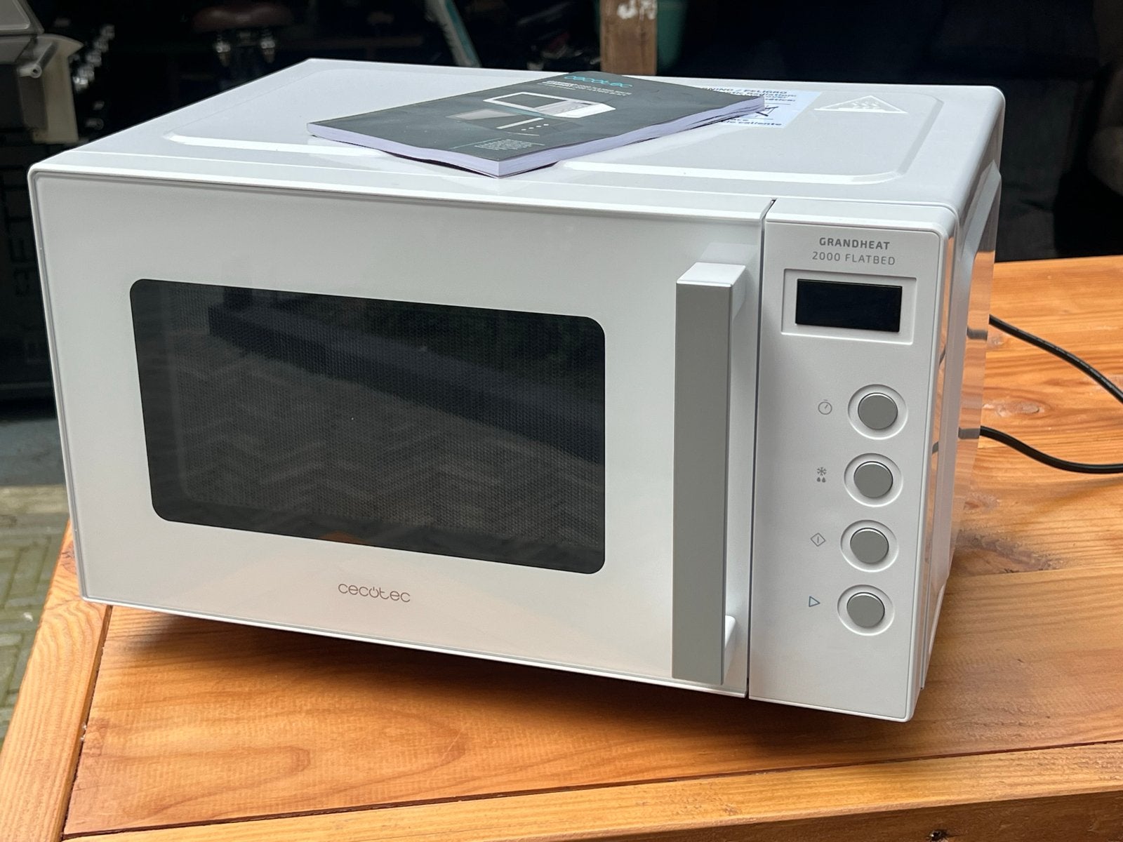 Cecotec GrandHeat 2000 Flatbed Magnetron, Witgoed en Apparatuur, Magnetrons, Nieuw, Vrijstaand, Magnetron, 45 tot 60 cm, Ophalen