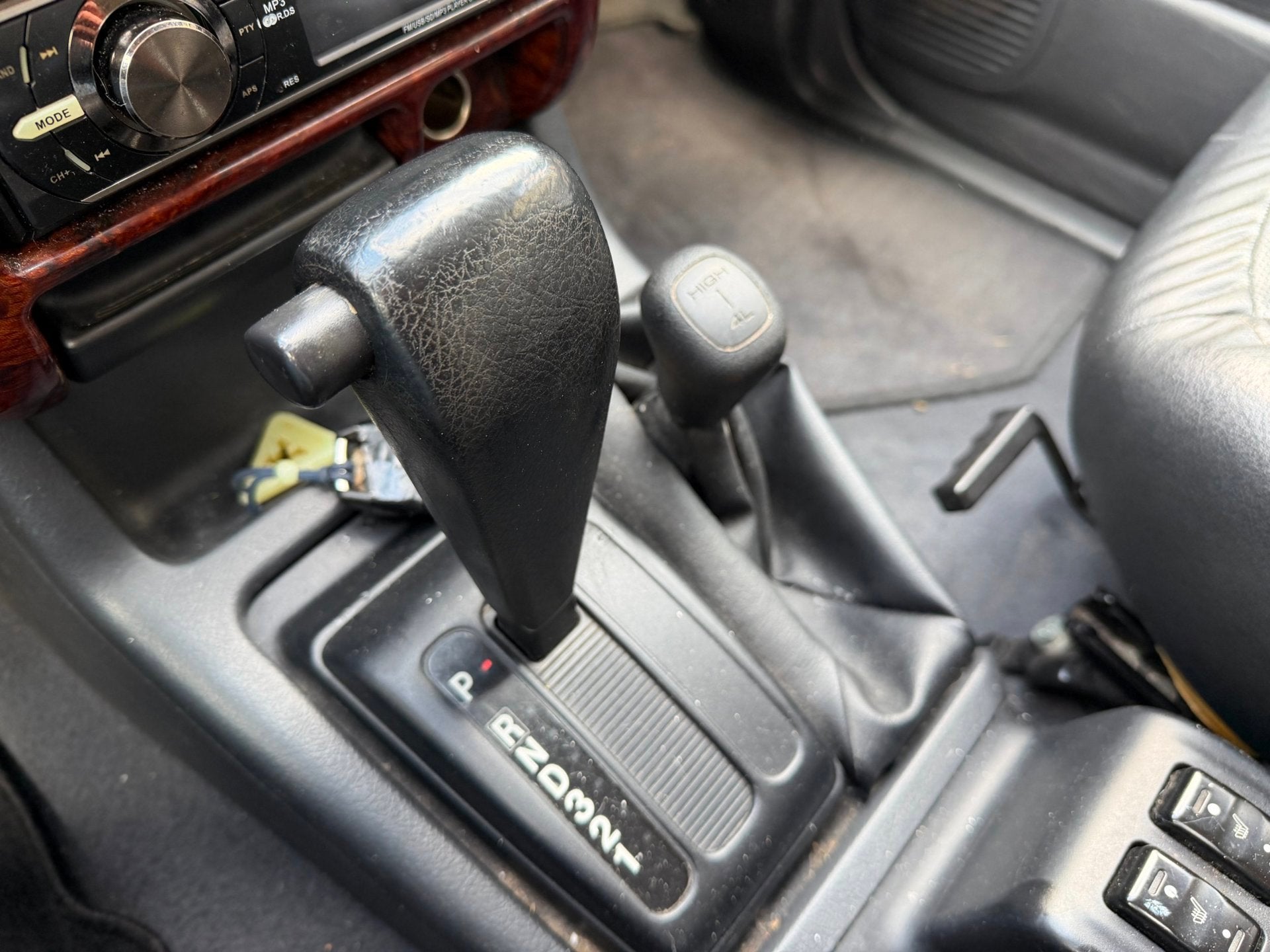 Opel Frontera 3.2 MV6 AUTOMAAT|Clima|LEDER|Trekhaak, Automaat, Gebruikt, Zwart, 2800 kg